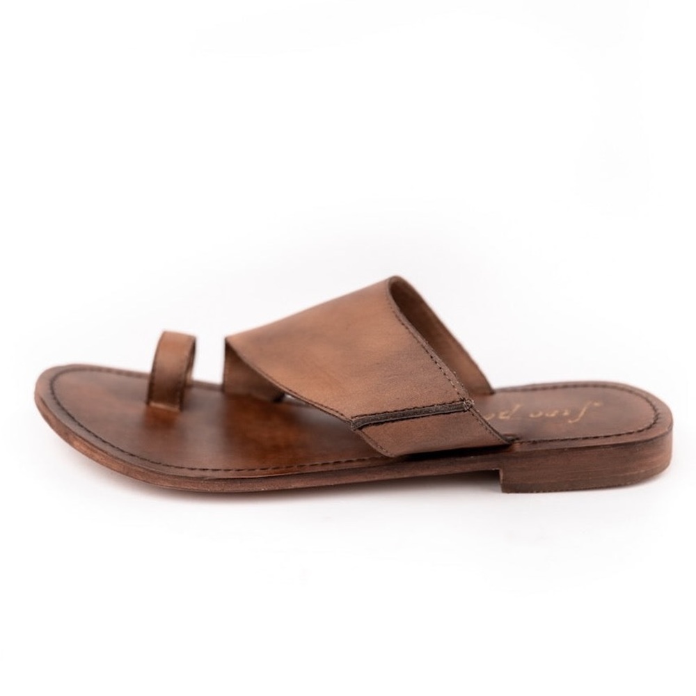 Free People Tan Leather Sandals - Picture 11 of 13